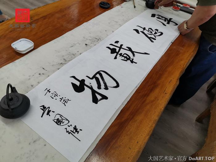 艺术专访——吴国强做客大国艺术家官方湘湖创作中心书法作品